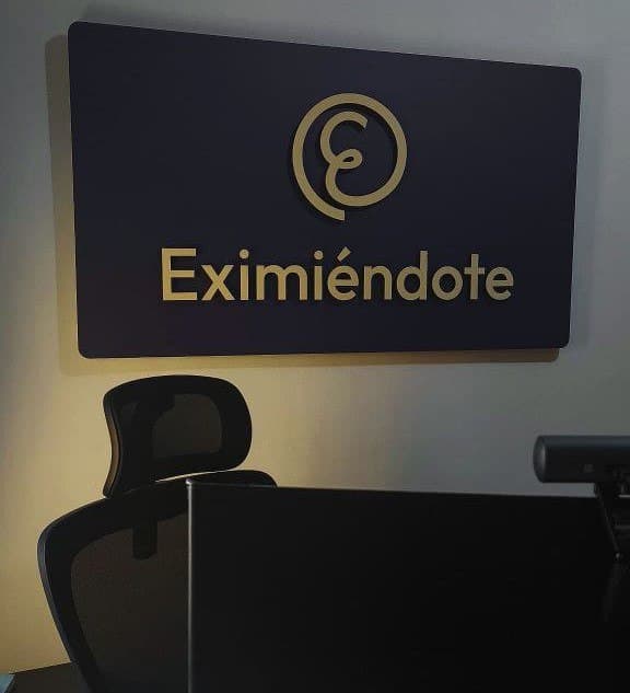 Eximiéndote